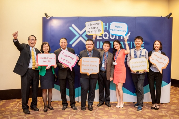 Fellows join Lincoln Chen in launching the initiative. Source: China Medical Board